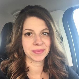 Meet your Posher, Nina